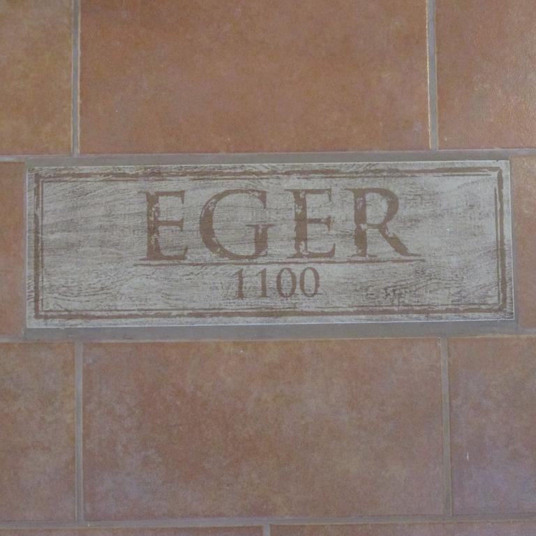 Fortuna Apartments Eger Bagian luar foto