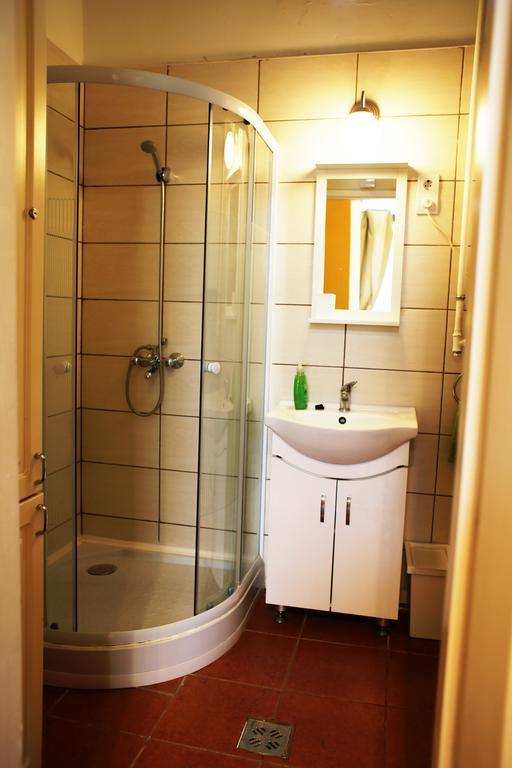 Fortuna Apartments Eger Bagian luar foto